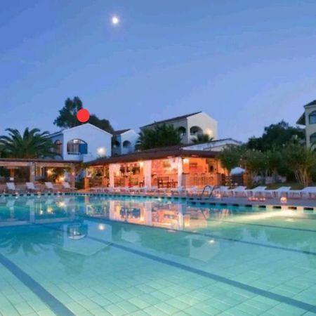 Govino Bay Luxury Beach Loft Apartment Danilia Ngoại thất bức ảnh
