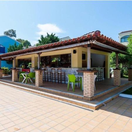 Govino Bay Luxury Beach Loft Apartment Danilia Ngoại thất bức ảnh